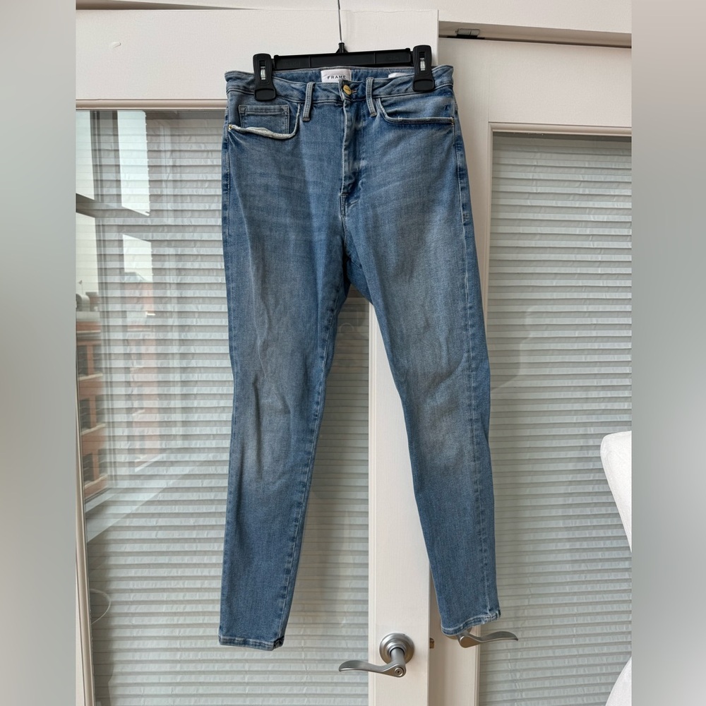 FRAME le one skinny